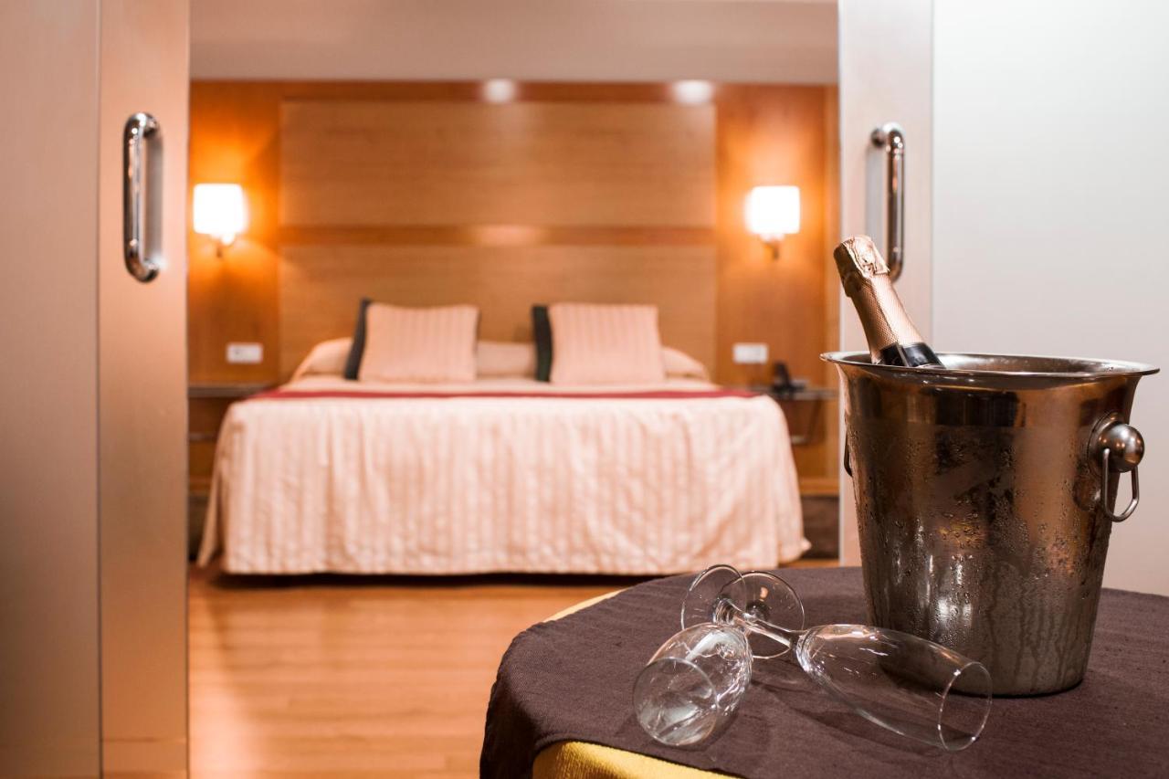 Hotel Reconquista Alcoy Extérieur photo